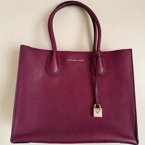 Michael Kors Mercer Gallery Pebbled Leather Tote